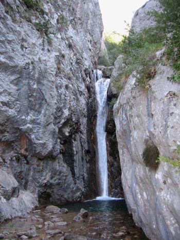 Cascada als Empedrats