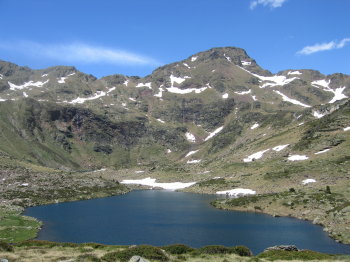 Pic i estany de Tristaina