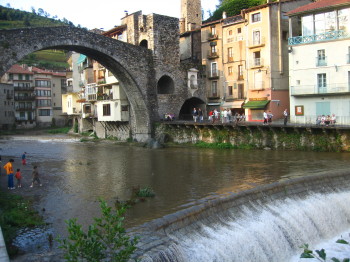 El Ter sota el pont de Camprodon