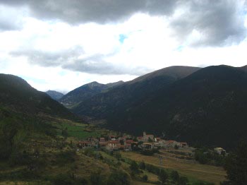 Interior de la botiga a Planoles