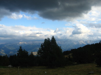 Vista del Cadí des del refugi del Cap del Rec