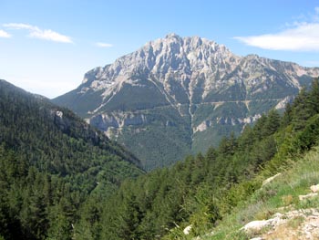 Cara nord del Pedraforca, poc després del Coll de la Bauma